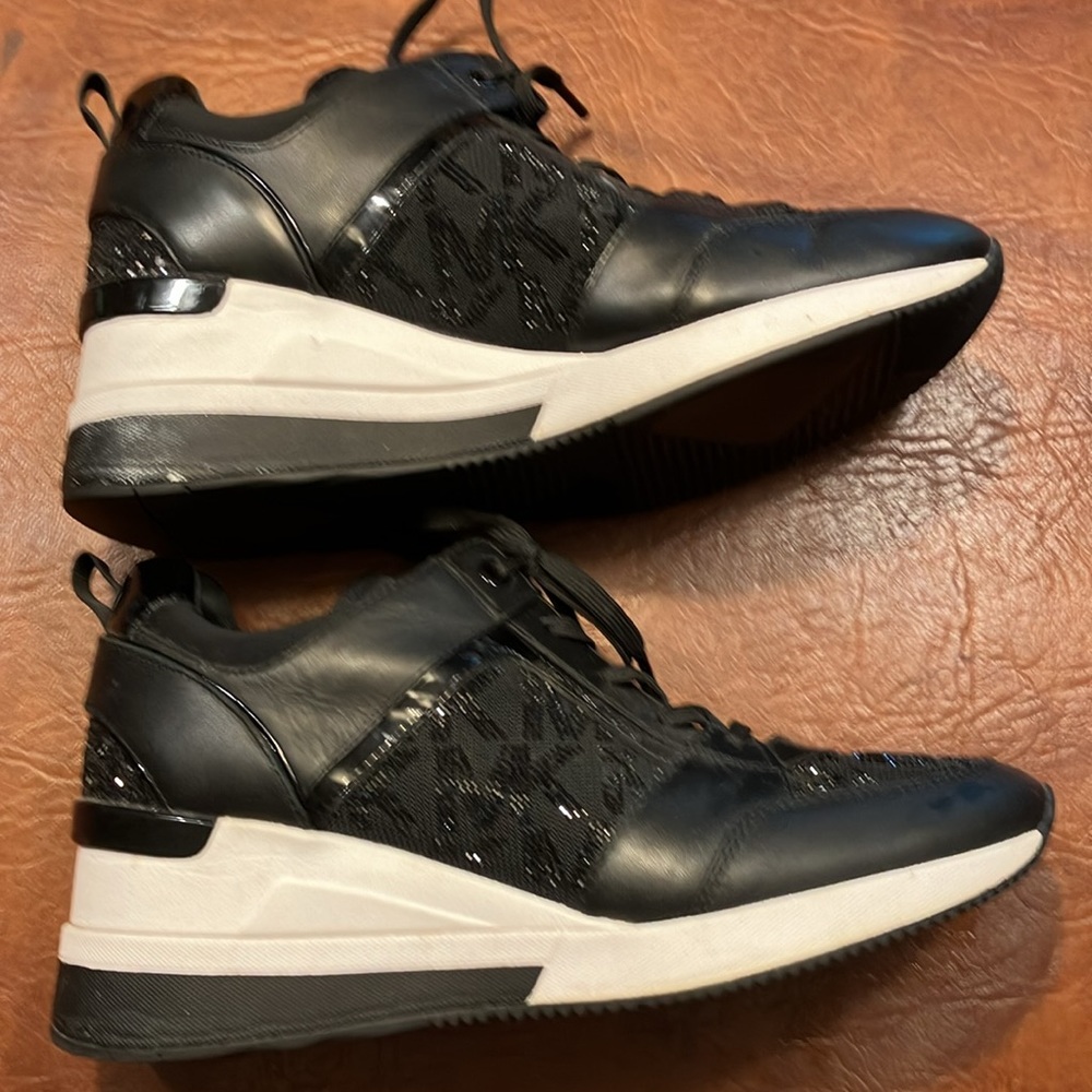 Michael Kors Leather Sport Shoes Black/White Black crystals on the fabric 9.5